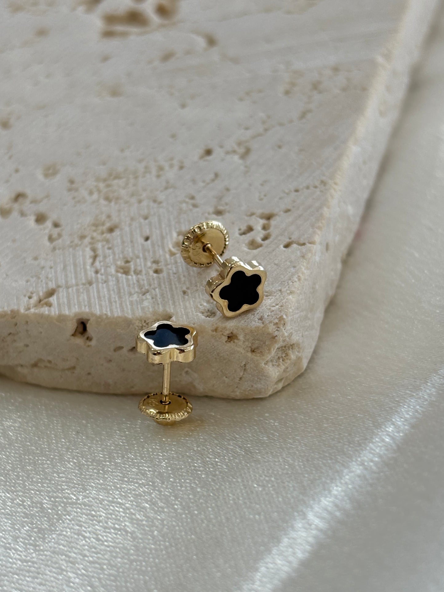 Black Flowers Earrings